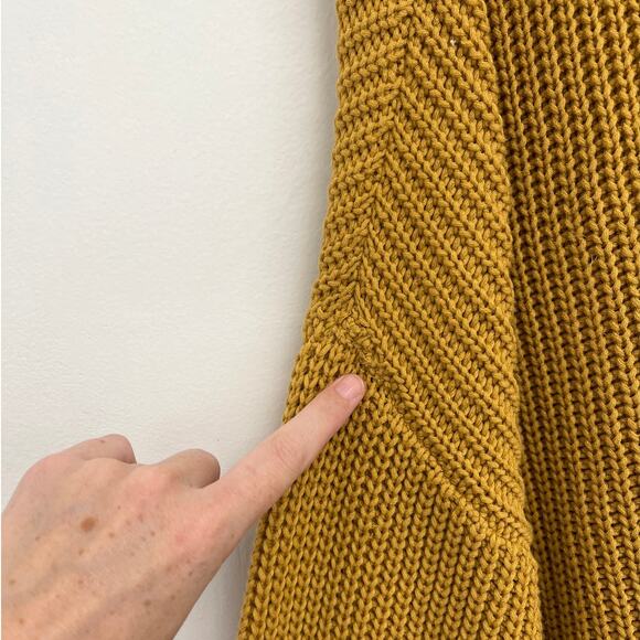 Jenni Kayne Organic Cotton Cabin V-Neck Relaxed Sweater Mustard REPAIRED - XL - Picture 8 of 16